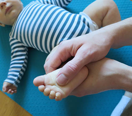 IAIM : Massage pour bébé bebe1.jpg